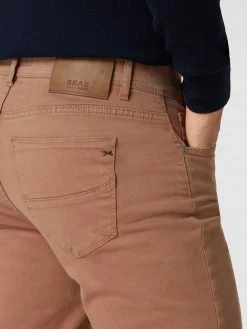 Brax Straight Fit Chino Mit Label-Detail Modell 'Cadiz' - Beige -Brax Shop 6523alih6crkmjpja543ceai9t6k2jai9ksl8gifah6l0h246d3j8ipn6t0k4dpma56kugi17554edhm8h3j4chj64smccpg70om6p9k6go3ie346ph30c9l61gm6opp60s3ac0
