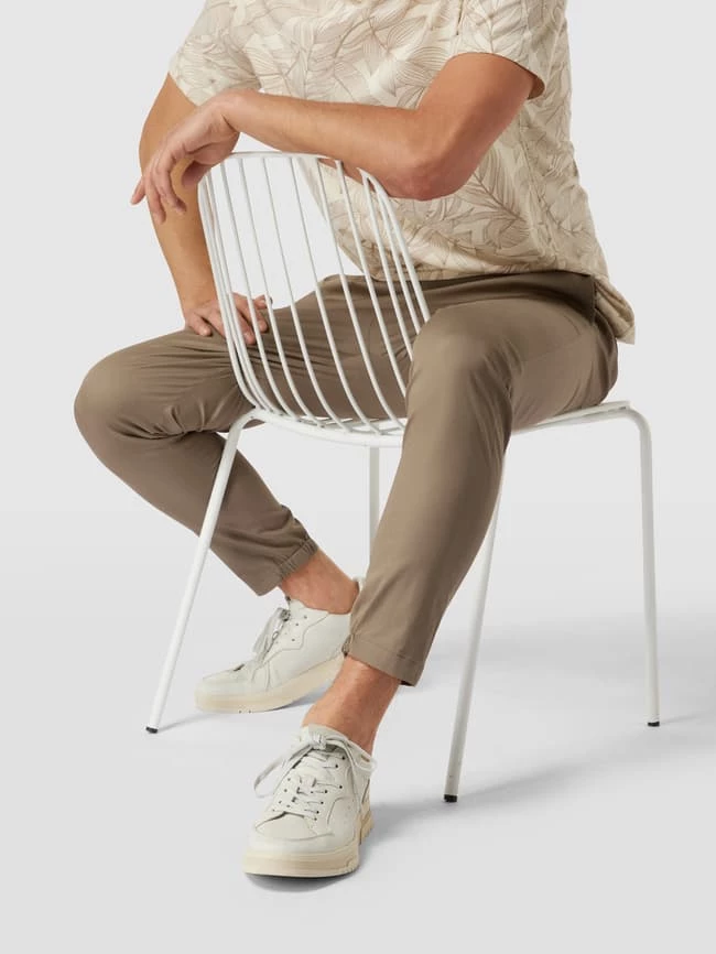 Stylebop Stoffhose Mit Elastischem Bund - Hellbraun 3 Stylebop Stoffhose Mit Elastischem Bund - Hellbraun – Bild 3