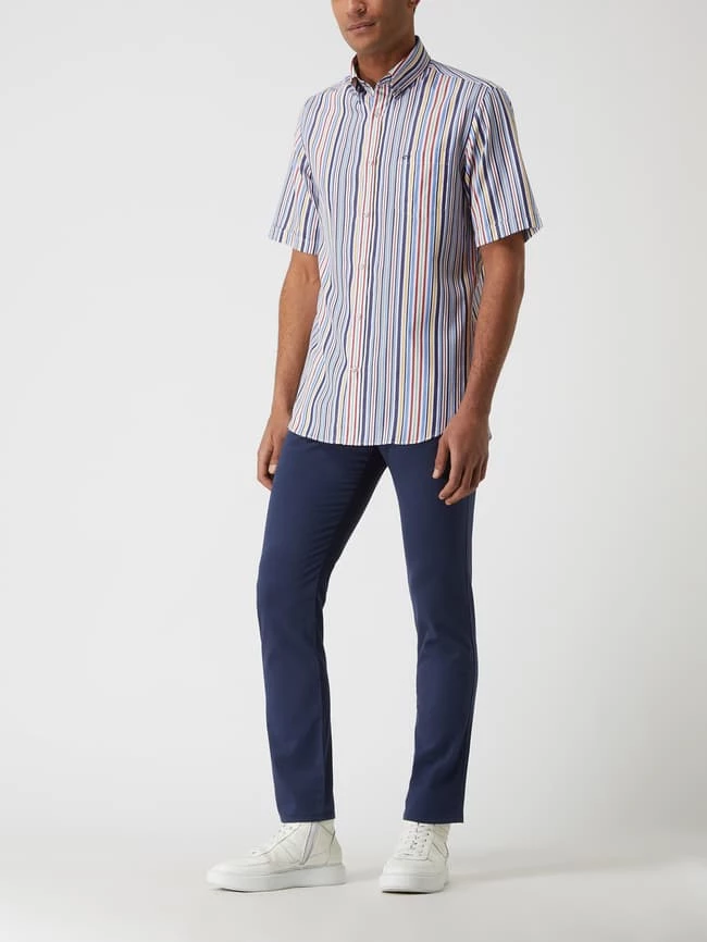 Bugatti Regular Fit Hose Mit Stretch-Anteil - Dunkelblau 1 Bugatti Regular Fit Hose Mit Stretch-Anteil - Dunkelblau