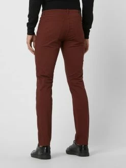 Brax Modern Fit Hose Mit Stretch-Anteil Modell 'Chuck' - Dunkelrot -Brax Shop 852kagqk9ha52ia8a4ql0la191332jih6gpjih289983ehq4659k6ci9a964ulif60rj4ipi6933ehi3ah3m6cb46dhm4d1l70o62o9k71i3ce35cgom2ohjchh36p1kc5gj6e8