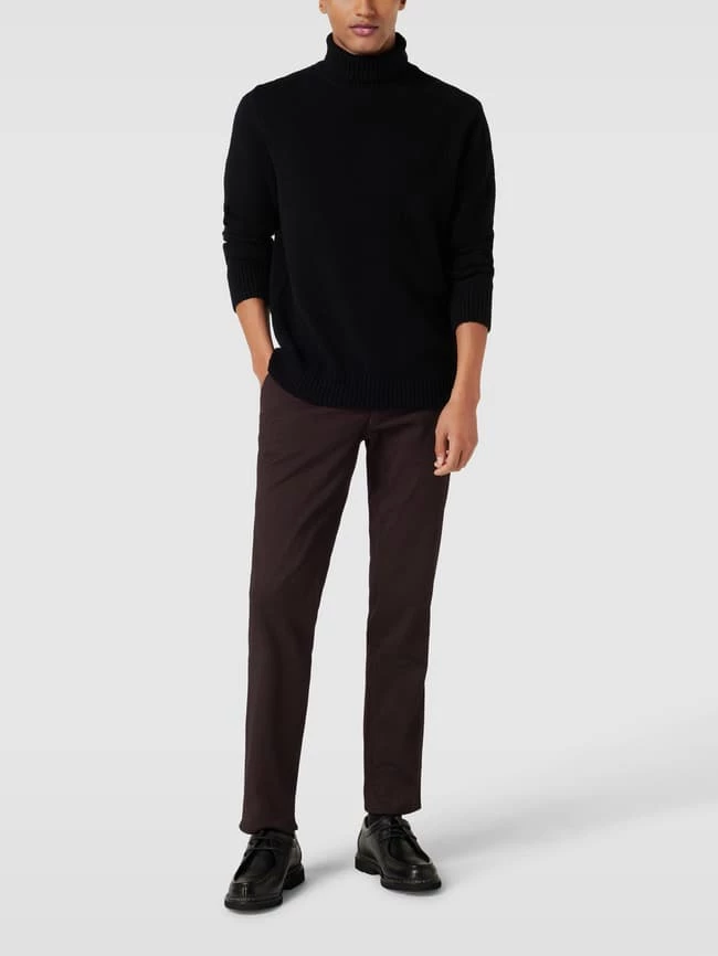 Brax Regular Fit Hose Mit Strukturmuster Modell 'Fabio' - Dunkelrot 1 Brax Regular Fit Hose Mit Strukturmuster Modell 'Fabio' - Dunkelrot