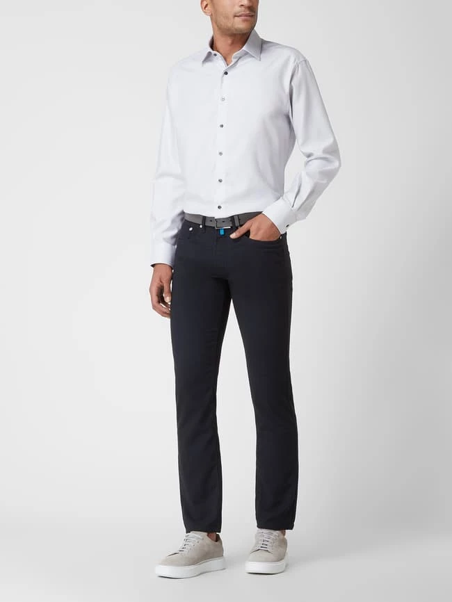 Pierre Cardin Chino Mit Strukturmuster Modell 'Lyon' - Marineblau 1 Pierre Cardin Chino Mit Strukturmuster Modell 'Lyon' - Marineblau