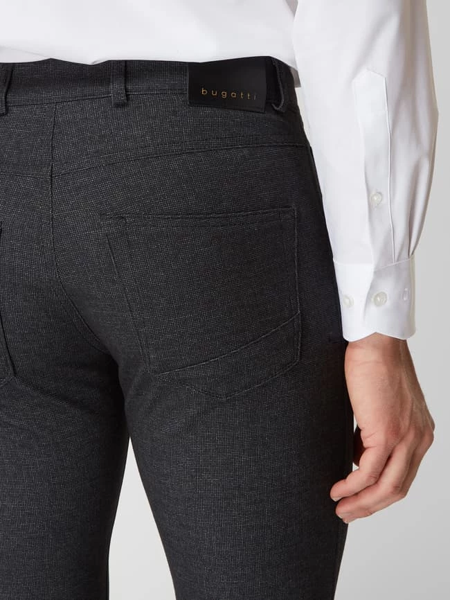 Bugatti Hose Aus Jersey Mit Geradem Bein - Anthrazit 3 Bugatti Hose Aus Jersey Mit Geradem Bein - Anthrazit – Bild 3
