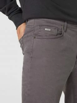 Brax Straight Fit Chino Mit Label-Detail Modell 'Cadiz' - Graphit -Brax Shop 94pl8e2d6t556k2m74oj8cpi7184mjqd71ajahqj60q4idim88rl6diba194ki2dacpkuka9854j0dhg6oo66p9n6pj62chkckpm2p1kckrjae3274s6aohh60pjephg61j3go8