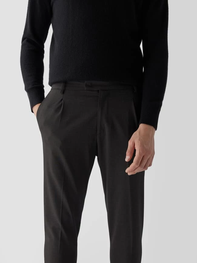 Stylebop Regular Fit Hose Mit Bundfalten - Dunkelgrau 3 Stylebop Regular Fit Hose Mit Bundfalten - Dunkelgrau – Bild 3