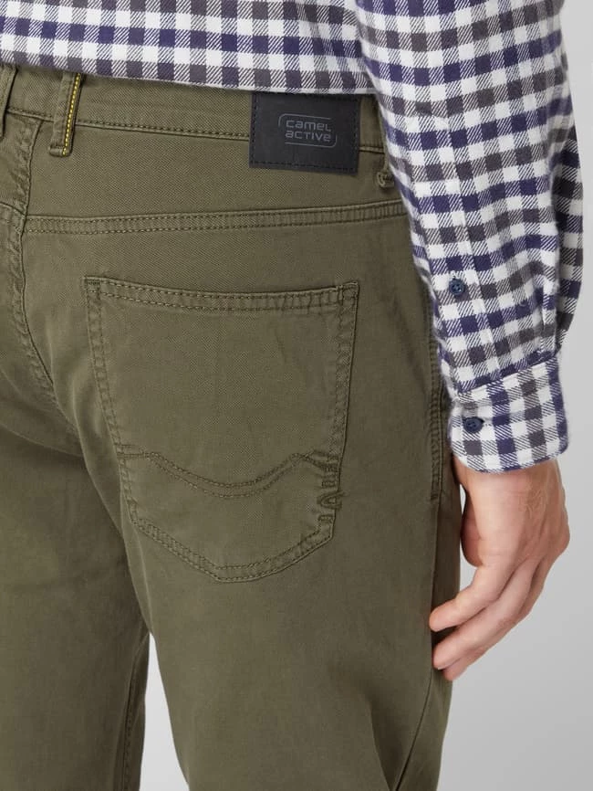 Camel Active Regular Fit Hose Mit Stretch-Anteil Modell 'Houston' - Olivgrün 3 Camel Active Regular Fit Hose Mit Stretch-Anteil Modell 'Houston' - Olivgrün – Bild 3