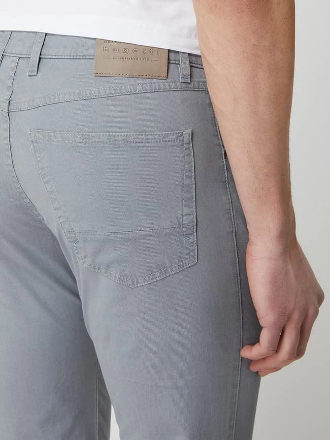 Bugatti Slim Fit Hose Mit Stretch-Anteil Modell 'Savio' - Silber 3 Bugatti Slim Fit Hose Mit Stretch-Anteil Modell 'Savio' - Silber – Bild 3
